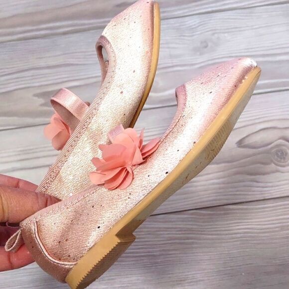 (17-2208) 🔥3/$20🔥  Cat & Jack Gianna Flats Shoes Size 6 - Picture 6 of 10